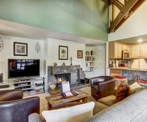 Photo 2 - 2BR/2BA Condo on Shuttle Route - Wild Irishman 1015 - Pool & more!