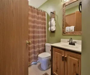 Photo 5 - Seven Springs 2 Bedrooms Premium Condo, Mountain Views