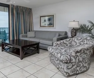 Photo 3 - Phoenix All Suites West Hotel King Room - Disability Access