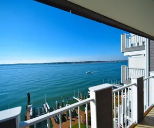 Photo 5 - Harbour Island 304K