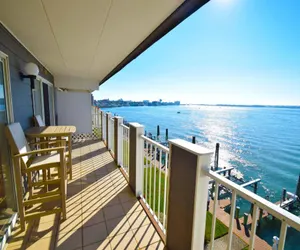 Photo 4 - Harbour Island 304K