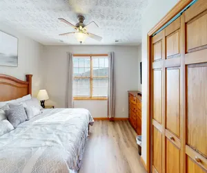 Photo 5 - Creekside #26 - Brigham Three Bedroom Townhome