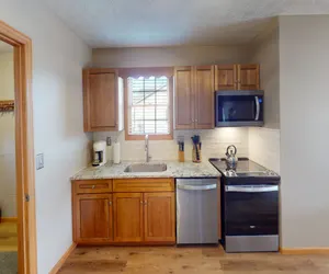 Photo 3 - Creekside #26 - Brigham Three Bedroom Townhome