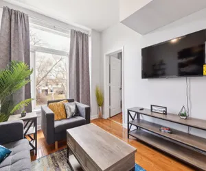 Photo 2 - Comfortable Condo in the Heart of Bronzeville