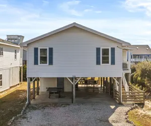 Photo 3 - Dunebug Cottage / 319 Sandpiper Lane