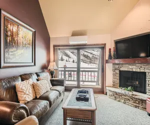 Photo 2 - Village Loft Escape 35 Ski-In/Ski-Out at Park City Mountain
