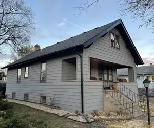 Photo 4 - Spacious Retreat Near Convention Centers