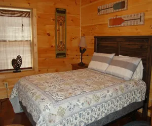 Photo 4 - Cedar Rock Cabin