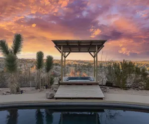 Photo 2 - Warren Vista Ranch - Heated Pool, Hot Tub!