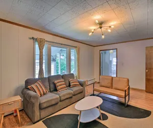 Photo 5 - Parkstrip Place, Pet Friendly Downtown Home