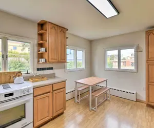 Photo 4 - Parkstrip Place, Pet Friendly Downtown Home