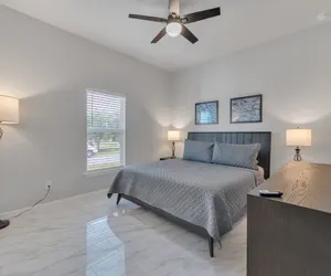 Photo 5 - Serene Golf View Retreat