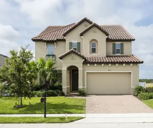 Photo 2 - Fabulous 6 Bed Pool Home with Game Room
