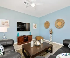 Photo 3 - Fabulous 6 Bed Pool Home with Game Room