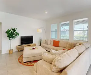 Photo 3 - Beautiful 5 Bed Pool Home with Game Room