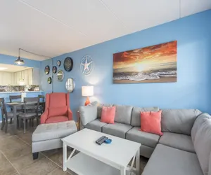 Photo 3 - Surfside I #304