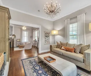 Photo 3 - Chic Bungalow in Plaza Midwood