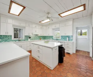 Photo 4 - Kitchens Beach House
