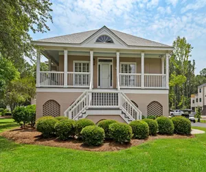 Photo 2 - Salty Sister Villa