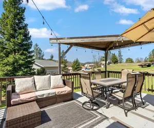 Photo 5 - Kathy's Korner - Pet Friendy with Large Deck!