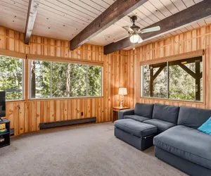 Photo 5 - Buttercup Cabin- 2-Level Home with Spacious Yard