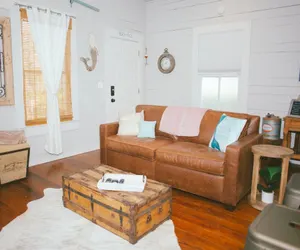 Photo 4 - The Knotty Mermaid 2BR Home in Galveston