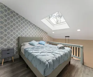 Photo 4 - Open Concept-HotTub-Sauna-Billiard-Poker