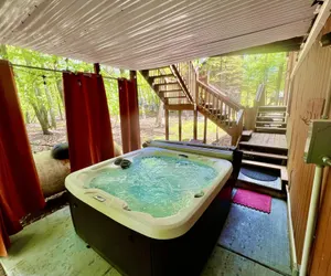 Photo 2 - Open Concept-HotTub-Sauna-Billiard-Poker