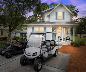 Photo 2 - 1298 Laurel Grove