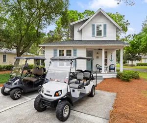 Photo 3 - 1298 Laurel Grove