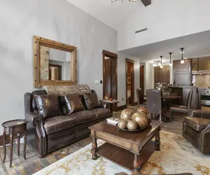 Photo 2 - Arrowleaf Lodge- Two Bedroom #401