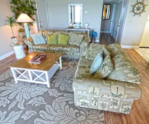 Photo 5 - Harbour Island 306L