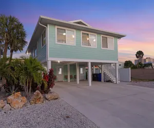 Photo 3 - 210 Amber Jack: Heated Pool, Spa & Bonus Suite!