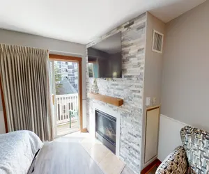 Photo 2 - Allegheny Springs #235 - Brigham Studio Condo