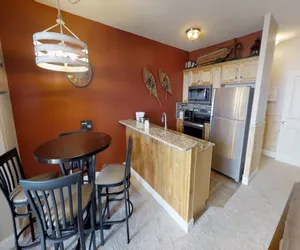 Photo 3 - Seneca 218 - Brigham Studio Condo