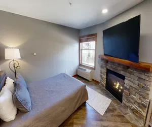 Photo 4 - Rimfire #321 - Brigham Junior Studio Condo