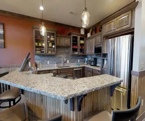 Photo 3 - Radiant 8BR Rendezvous with Hot Tub