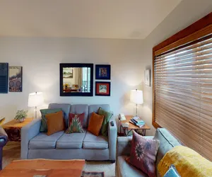 Photo 2 - Peaceful 2BR Highland House in heart of village!