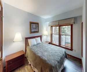 Photo 3 - Well appointed 1BR Allegheny in the Village !