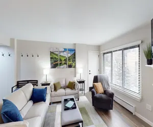 Photo 3 - Vibrant 2BR Escape at Silvercreek - sleeps 10!