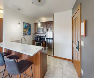 Photo 3 - Quaint and airy 1BR in Allegheny overlooks best of the village!