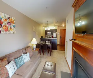 Photo 2 - Updated 1BR in Allegheny - close to everything!