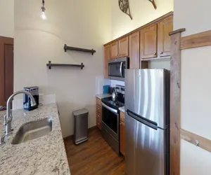 Photo 4 - Allegheny Springs 445 - Brigham Two Bedroom Plus Condo