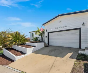 Photo 5 - San Diego coastal home with downtown views!