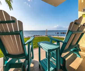 Photo 4 - Bayfront Townhome with Boat Slip, Pool and Beach