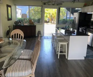 Photo 5 - ParroteyesLower