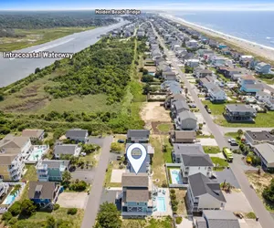 Photo 5 - Coastal Chaos / 303 Sand Piper Ln.