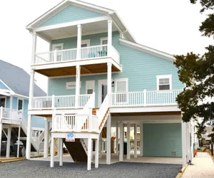 Photo 3 - Coastal Chaos / 303 Sand Piper Ln.