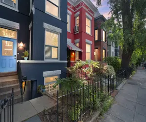 Photo 2 - Charming, Well-Lit 1BR in Fantastic Location