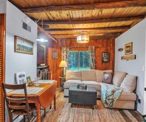 Photo 2 - Rustic Willow Retreat - Outdoor Adventures